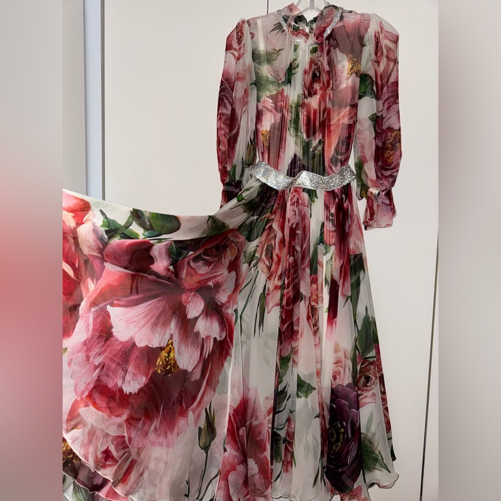 Dolce & Gabbana Peony Print Chiffon Dress With Crystal Belt - Picture 10 of 14